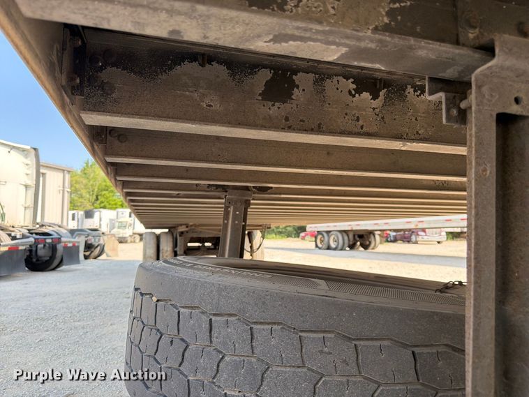 image for item FK3226 2012 Wabash refrigerated van trailer