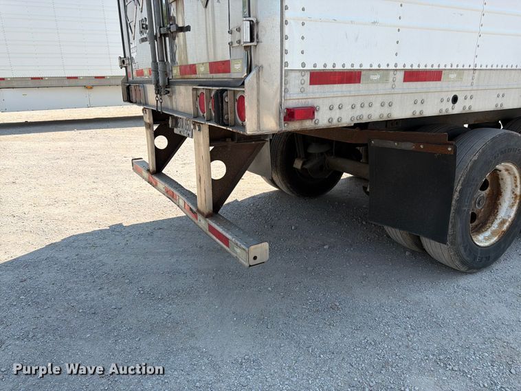 image for item FK3229 2014 Wabash refrigerated delivery truck