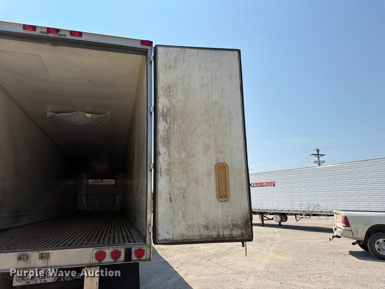 image for item FK3229 2014 Wabash refrigerated delivery truck