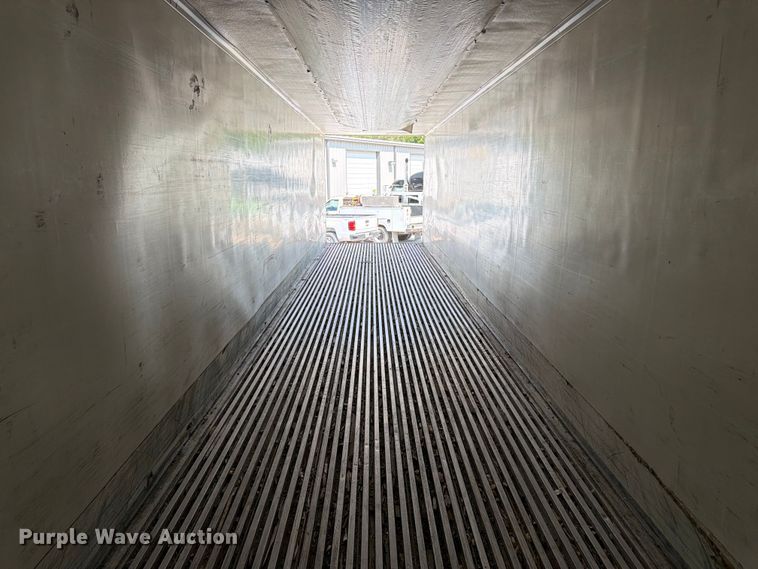 image for item FK3229 2014 Wabash refrigerated delivery truck