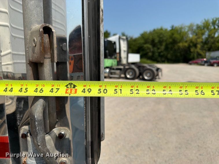 image for item FK3229 2014 Wabash refrigerated delivery truck