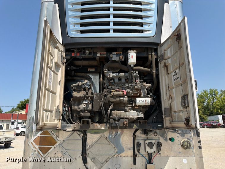 image for item FK3229 2014 Wabash refrigerated delivery truck