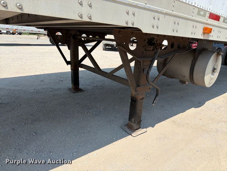 image for item FK3229 2014 Wabash refrigerated delivery truck