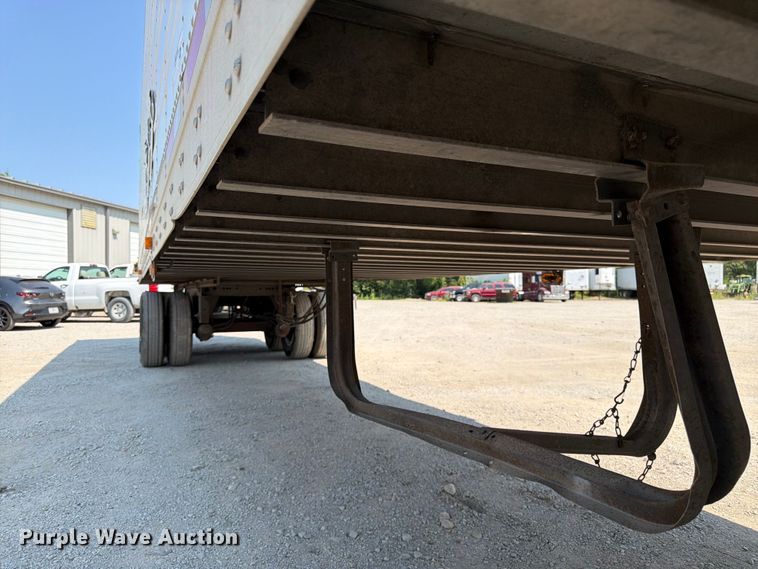 image for item FK3229 2014 Wabash refrigerated delivery truck