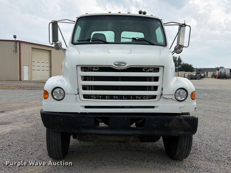 image for item FK3536 2004 Sterling L7500 truck cab and chassis