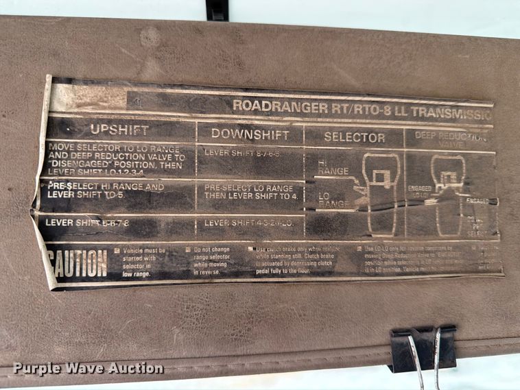 image for item FK3536 2004 Sterling L7500 truck cab and chassis