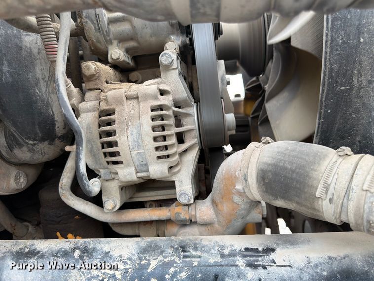 image for item FK3536 2004 Sterling L7500 truck cab and chassis