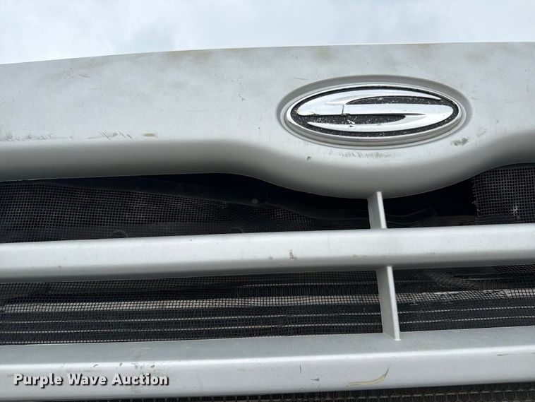 image for item FK3537 2004 Sterling L7500 truck cab and chassis