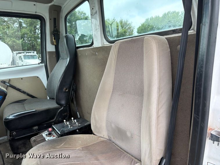 image for item FK3537 2004 Sterling L7500 truck cab and chassis