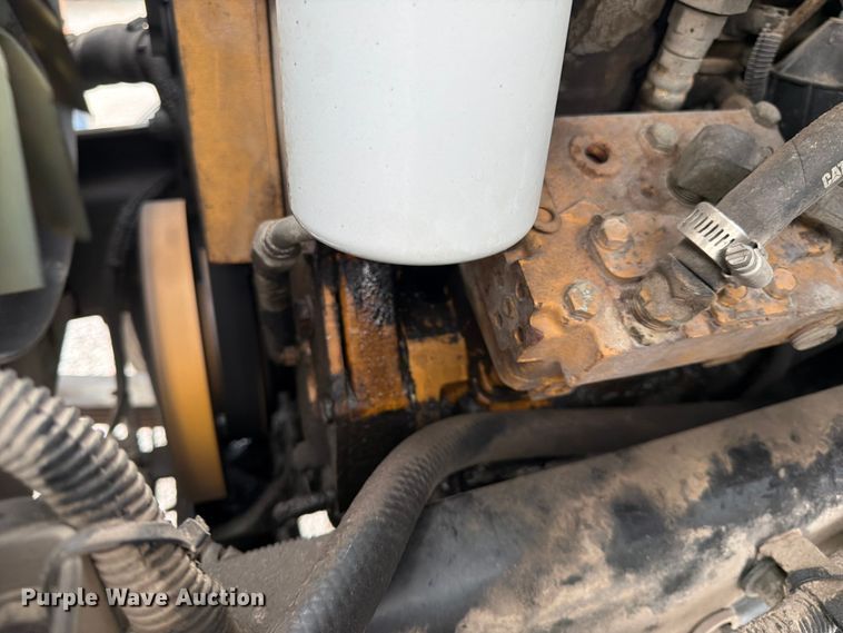 image for item FK3537 2004 Sterling L7500 truck cab and chassis