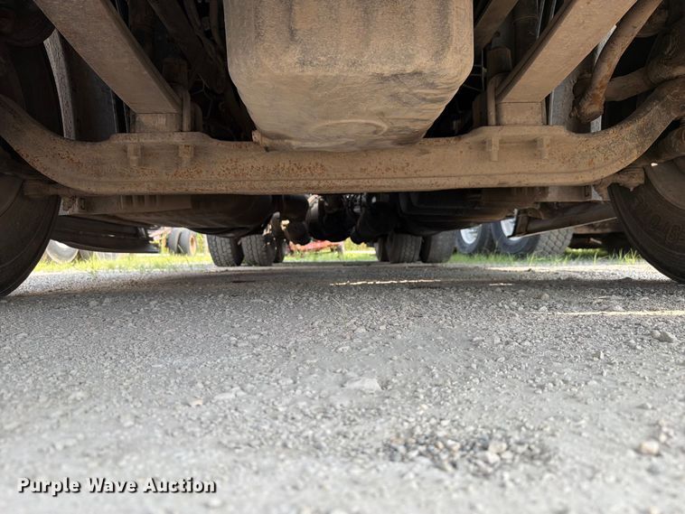 image for item FK4108 2016 Freightliner Cascadia semi truck