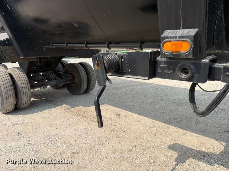 image for item FK4109 2009 Design Space Ranco end dump trailer