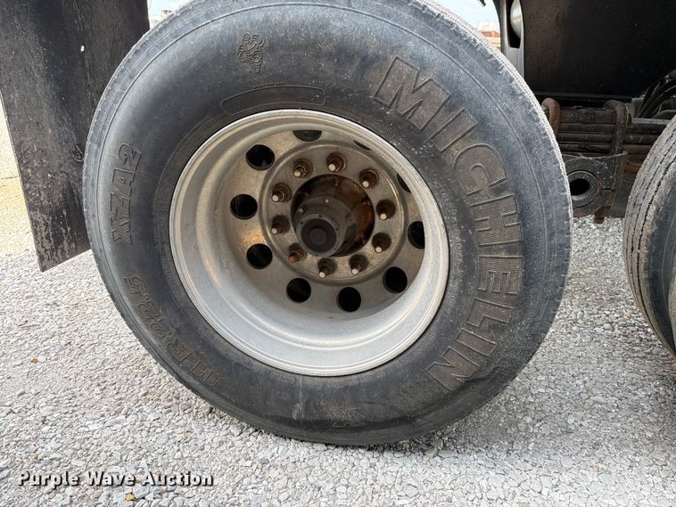 image for item FK4109 2009 Design Space Ranco end dump trailer