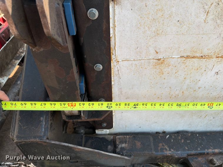 image for item FM7569 2005 Autocar WX refuse truck