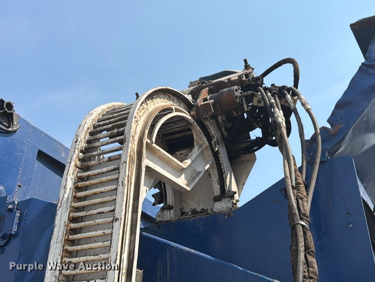 image for item FM7571 2006 Autocar WXR refuse truck
