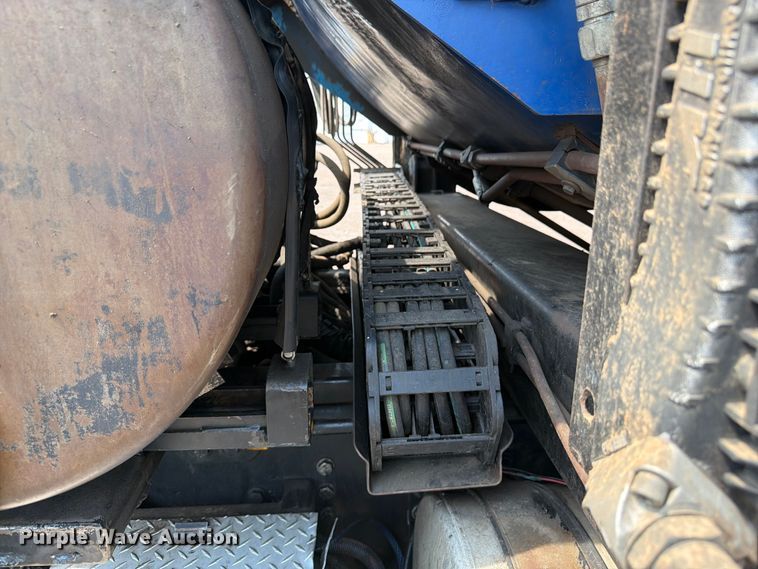 image for item FM7572 2006 Autocar WXR refuse truck
