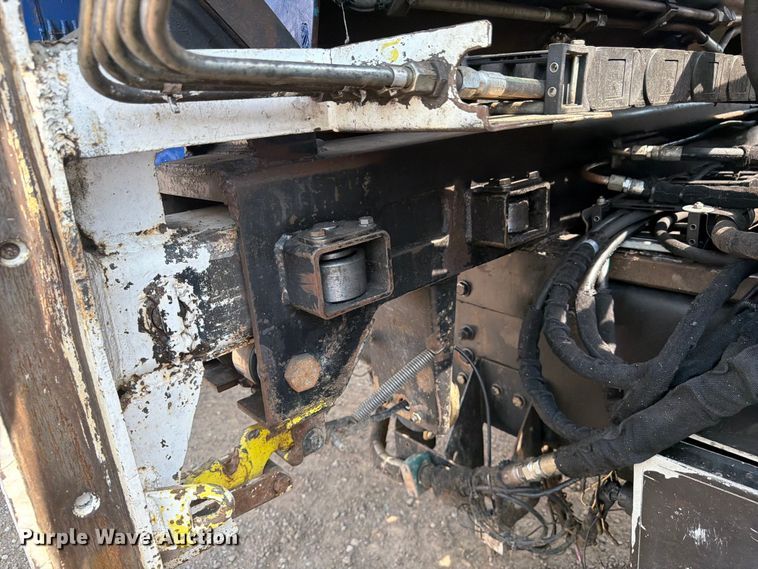 image for item FM7572 2006 Autocar WXR refuse truck
