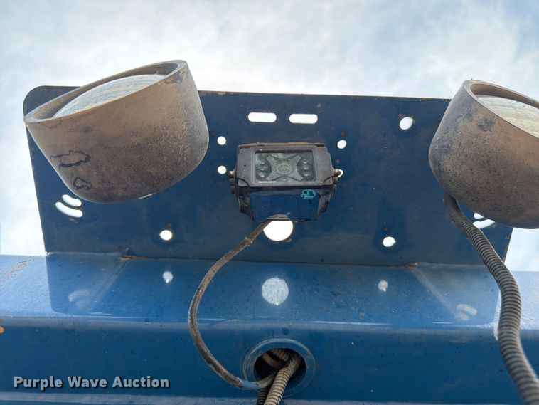 image for item FM7574 2009 Autocar WXLL refuse truck