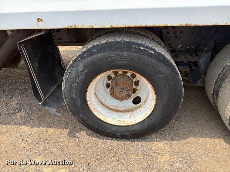 image for item FM7575 2009 Autocar Xpeditor refuse truck