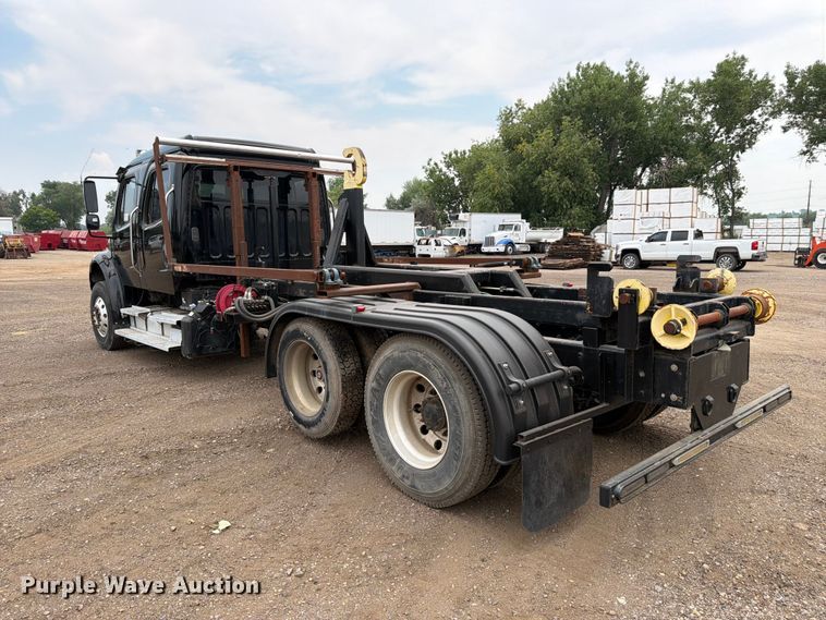 image for item FM7577 2011 Freightliner Business Class M2 Crew Cab hook lift truck