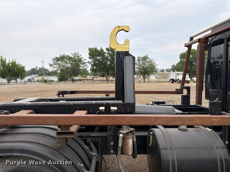 image for item FM7577 2011 Freightliner Business Class M2 Crew Cab hook lift truck