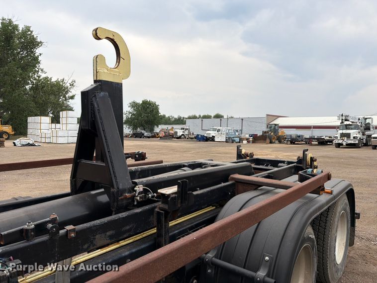 image for item FM7577 2011 Freightliner Business Class M2 Crew Cab hook lift truck