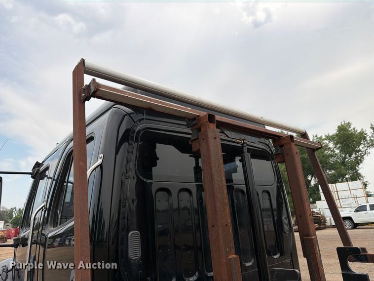 image for item FM7577 2011 Freightliner Business Class M2 Crew Cab hook lift truck