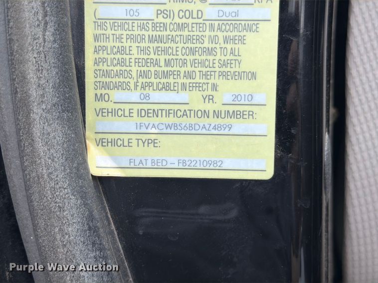 image for item FM7577 2011 Freightliner Business Class M2 Crew Cab hook lift truck