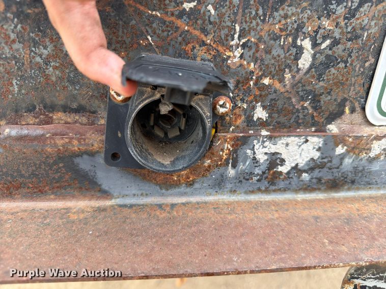 image for item FM7578 1996 Ford F450 Super Duty dump flatbed truck