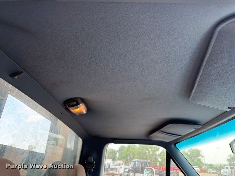 image for item FM7578 1996 Ford F450 Super Duty dump flatbed truck