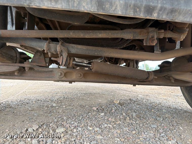 image for item FM7578 1996 Ford F450 Super Duty dump flatbed truck