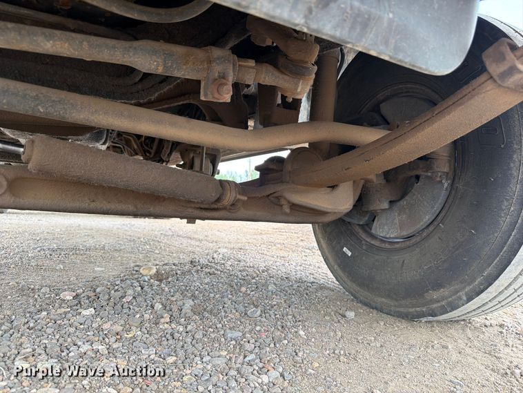 image for item FM7578 1996 Ford F450 Super Duty dump flatbed truck