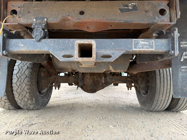 image for item FM7578 1996 Ford F450 Super Duty dump flatbed truck