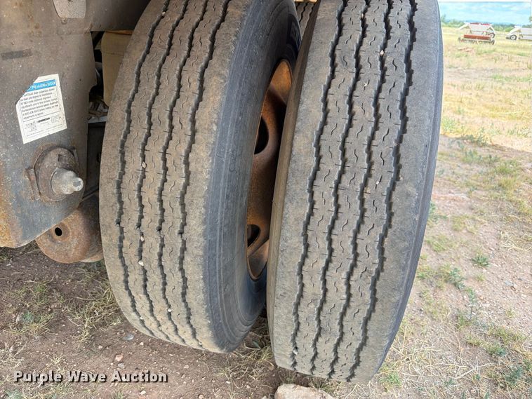 image for item FM7600 2008 Utility Trailer VS2RA refrigerated van trailer