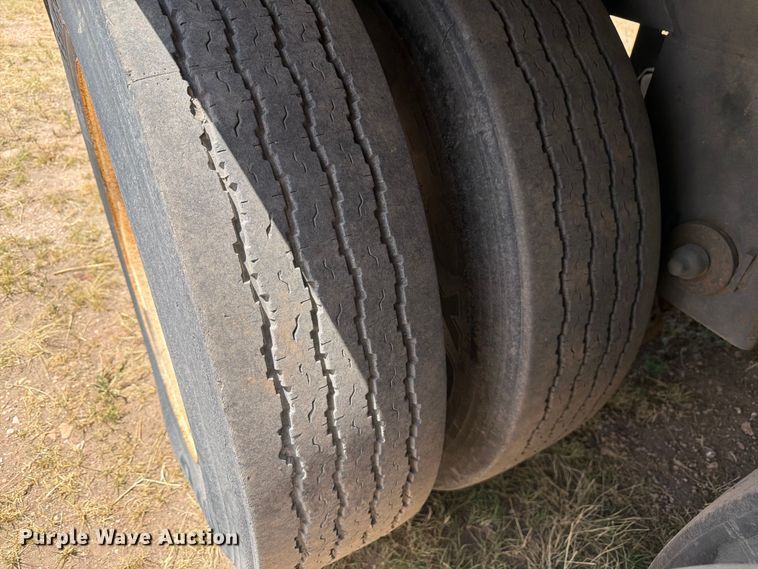 image for item FM7600 2008 Utility Trailer VS2RA refrigerated van trailer