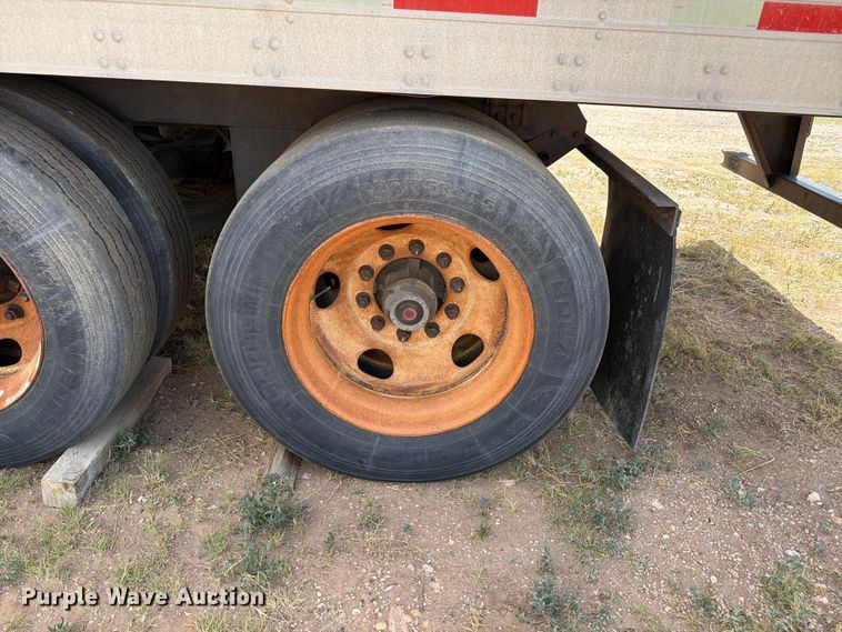 image for item FM7600 2008 Utility Trailer VS2RA refrigerated van trailer