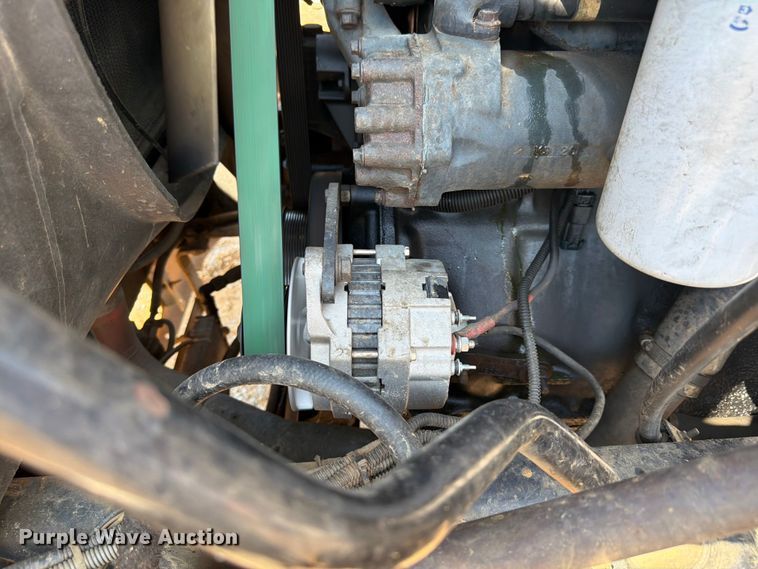image for item FN2012 2000 Mack CH613 semi truck