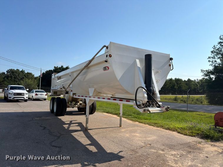 image for item FN2013 2021 Manac Trailers Usa end dump trailer