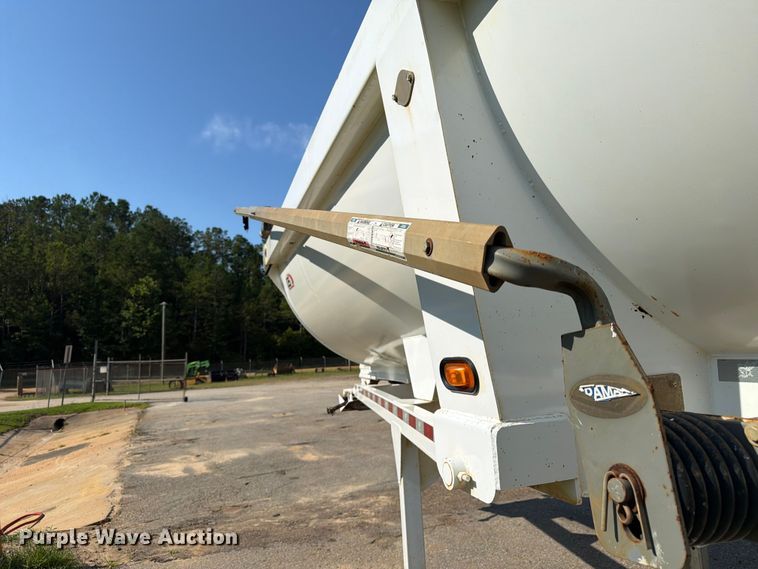 image for item FN2013 2021 Manac Trailers Usa end dump trailer
