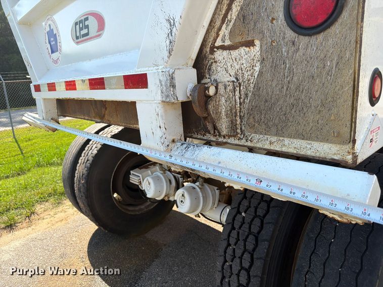 image for item FN2013 2021 Manac Trailers Usa end dump trailer