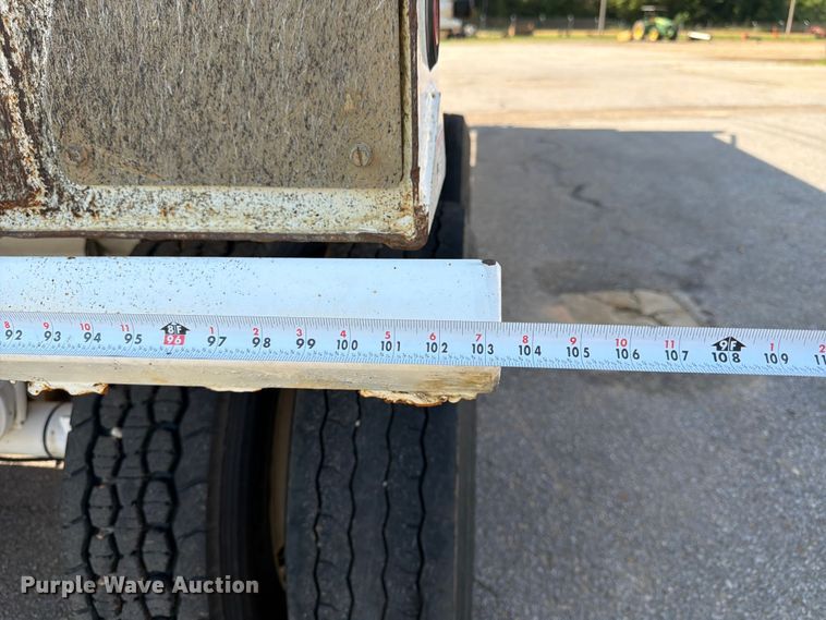 image for item FN2013 2021 Manac Trailers Usa end dump trailer
