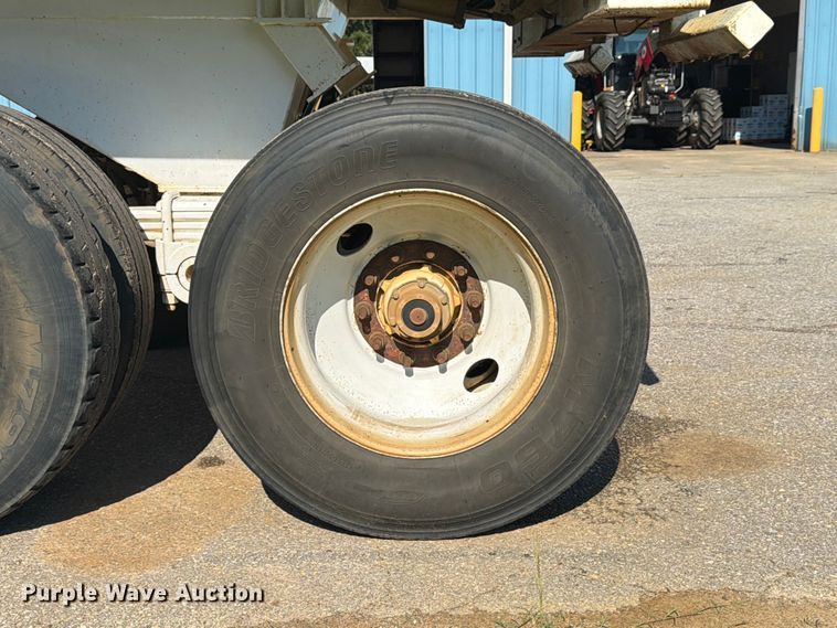 image for item FN2013 2021 Manac Trailers Usa end dump trailer