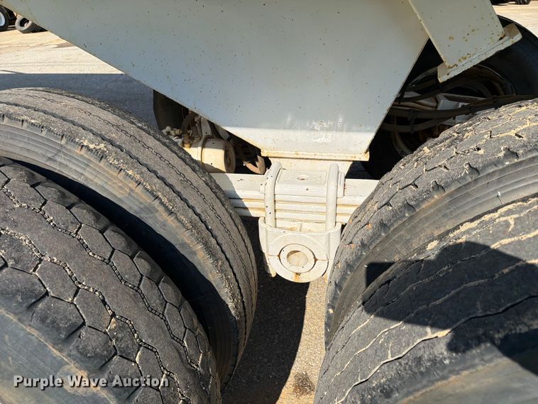 image for item FN2013 2021 Manac Trailers Usa end dump trailer