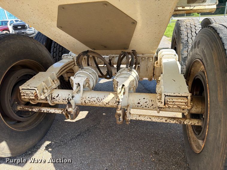 image for item FN2013 2021 Manac Trailers Usa end dump trailer