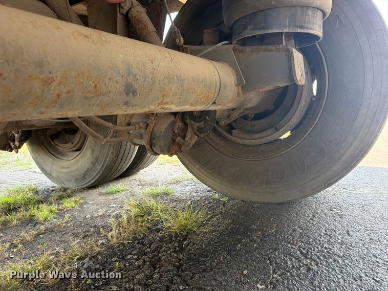 image for item FP4009 2004 Wabash DVLHHSA dry van trailer