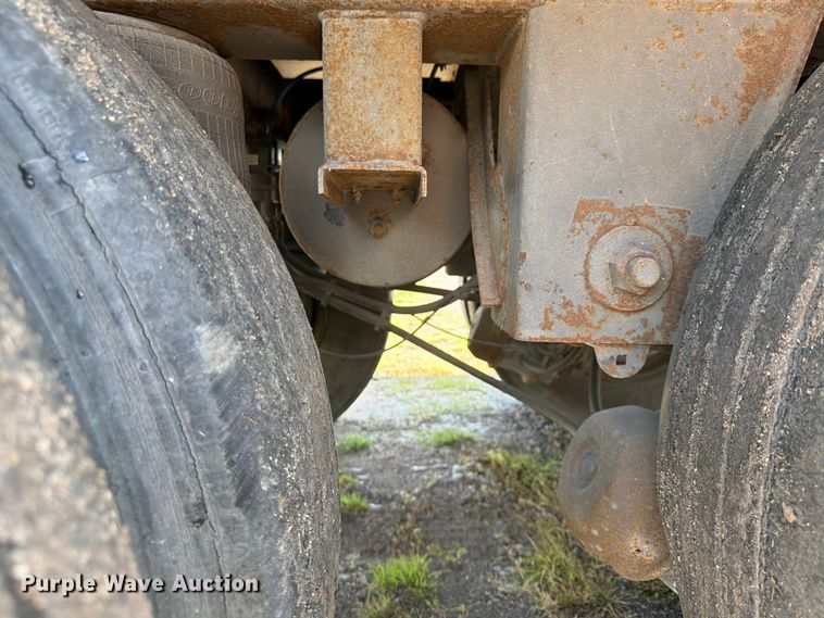 image for item FP4009 2004 Wabash DVLHHSA dry van trailer