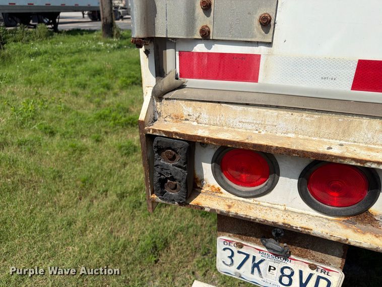 image for item FP4010 2004 Stoughton Trailers AVXW-535T-S-C-AR dry van trailer
