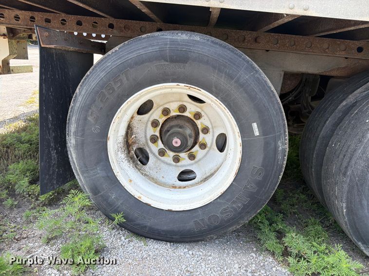 image for item FP4010 2004 Stoughton Trailers AVXW-535T-S-C-AR dry van trailer