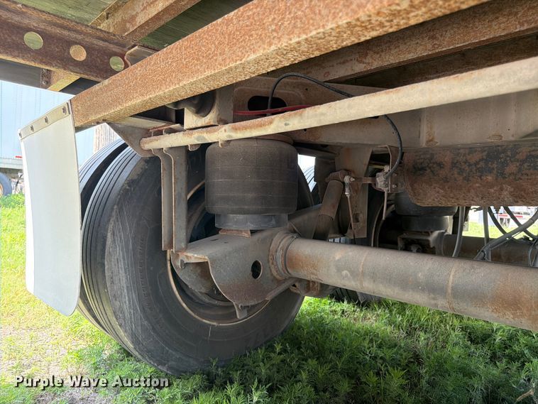 image for item FP4010 2004 Stoughton Trailers AVXW-535T-S-C-AR dry van trailer