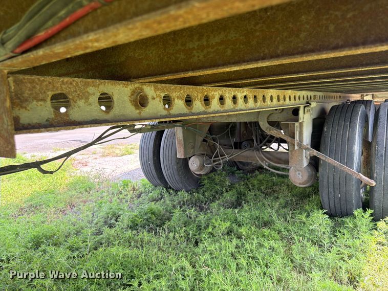 image for item FP4010 2004 Stoughton Trailers AVXW-535T-S-C-AR dry van trailer